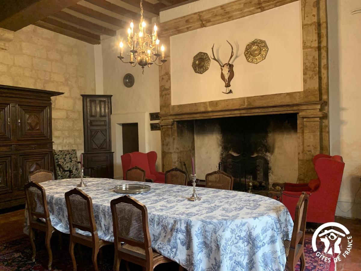 Chateau De Gardes Bed & Breakfast Castin ภายนอก รูปภาพ