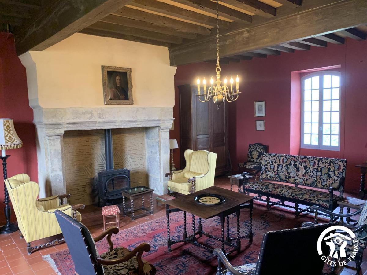 Chateau De Gardes Bed & Breakfast Castin ภายนอก รูปภาพ